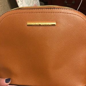 Steve Madden purse- never worn.